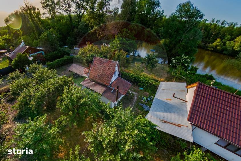 Casă cu 2 camere cu Teren 167 Mp în Malul Mureșului
