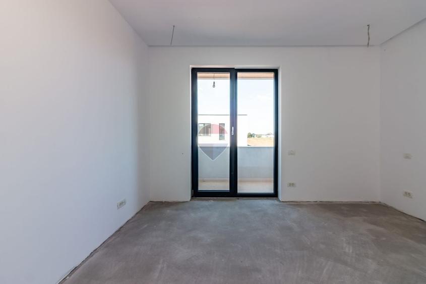 Casă individuală cu 5 camere cu Teren 450 Mp în Brănești