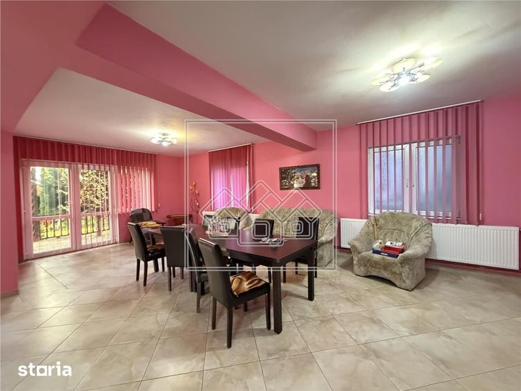 Casa de vanzare in Cartoara, teren mare, zona frumoas? - 13