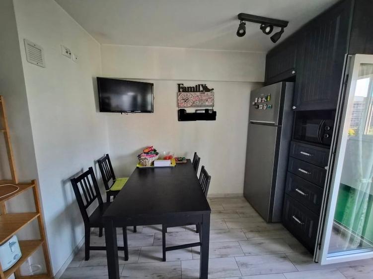 Apartament cu 2 camere decomandat, mobilat în Dorobanți