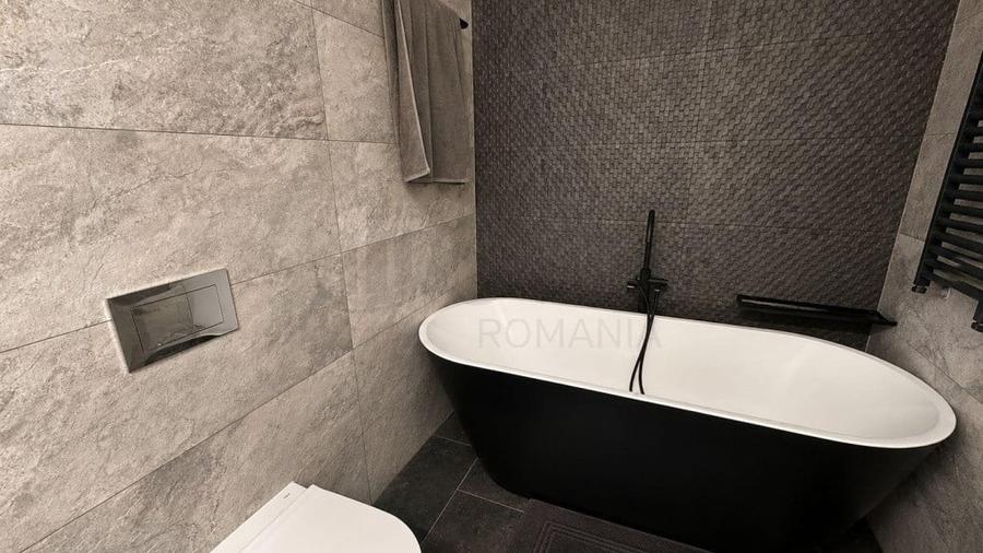 Apartament cu 4 camere decomandat în Timpuri Noi