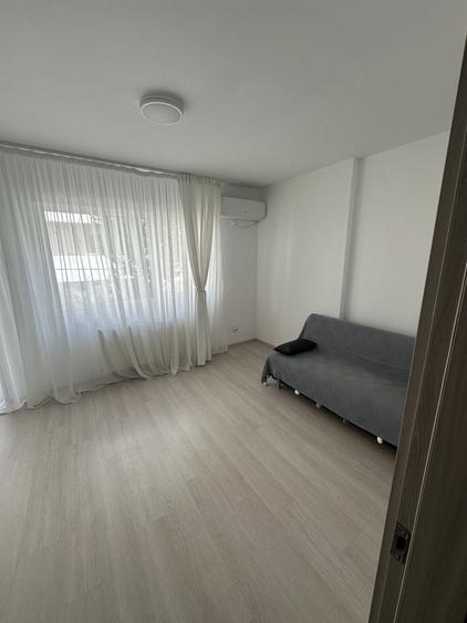 Apartament cu 2 camere în Titan
