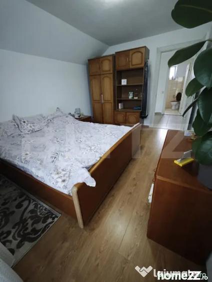 Casă cu 5 camere cu Teren 998 Mp în Central