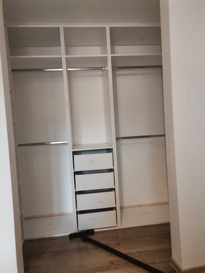 Apartament cu 3 camere în Florești