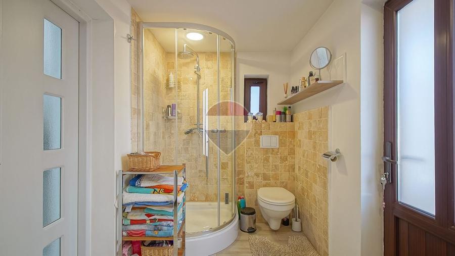 Casă individuală cu 3 camere cu Piscina în Bod