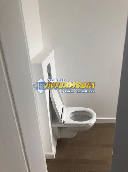 Duplex cu 4 camere cu Canalizare în Ultracentral