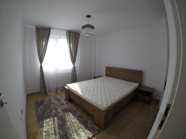 Apartament cu 2 camere semidecomandat în Calea Turzii