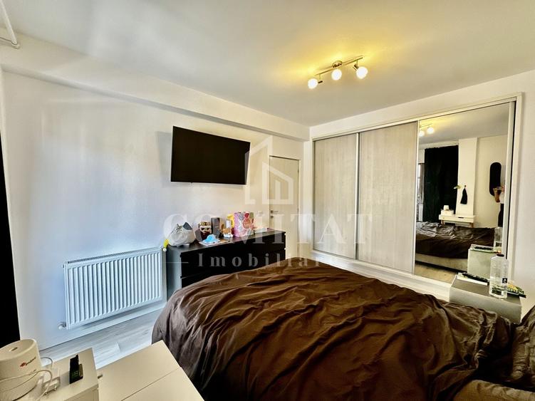 Apartament cu 3 camere semidecomandat, mobilat în Florești