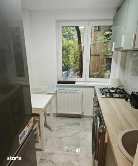 Apartament cu 2 camere, mobilat în Romană