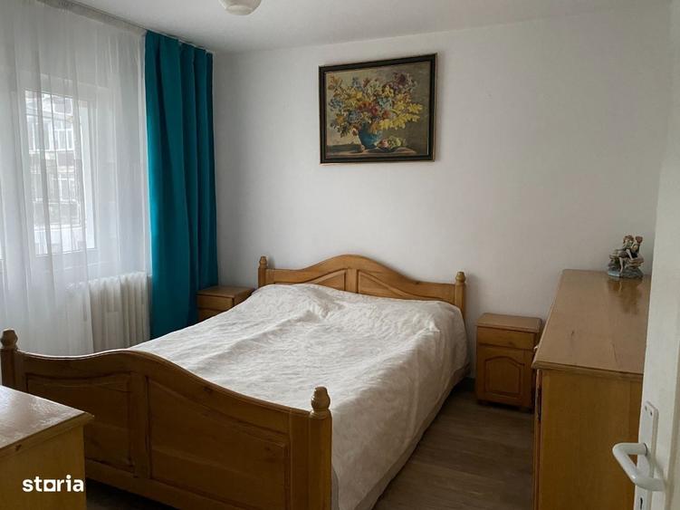 Apartament cu 3 camere în Central