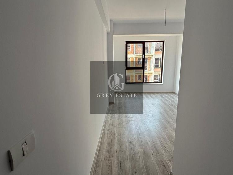 Apartament cu 3 camere decomandat în Giroc