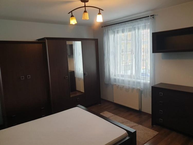 Apartament cu 2 camere decomandat în Turnișor
