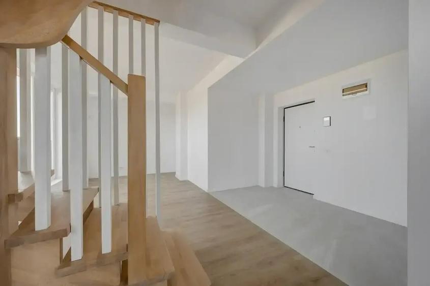 Apartament cu 3 camere decomandat în Nord