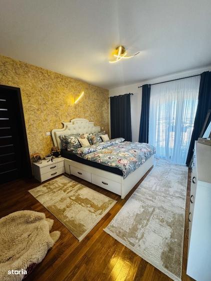 Casă cu 4 camere cu Teren 600 Mp în Central