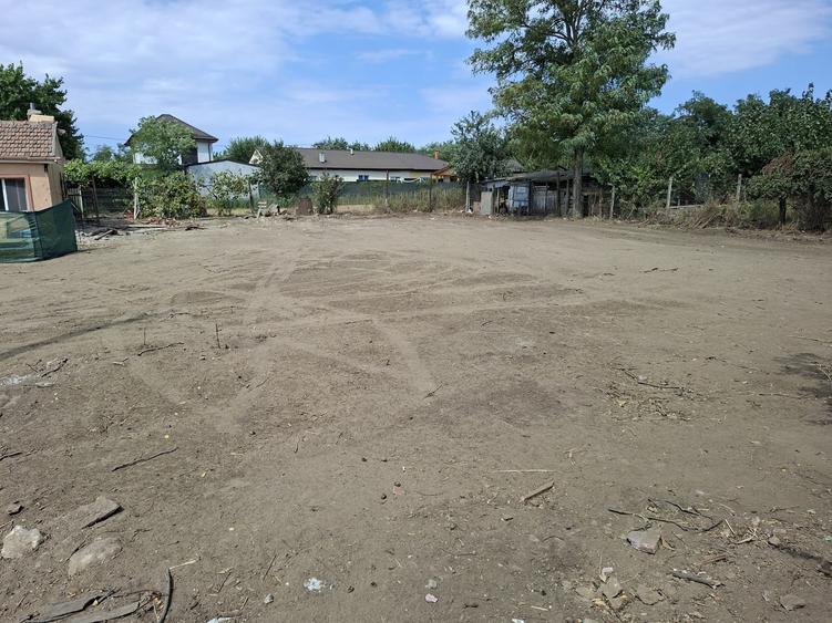 Teren Construcții intravilan de 630 mp, în Valu lui Traian