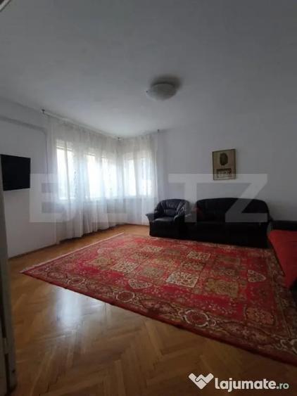 Apartament cu 2 camere decomandat în Medicină
