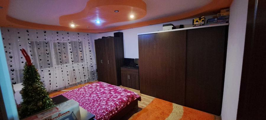 Apartament cu 2 camere decomandat în Sălaj