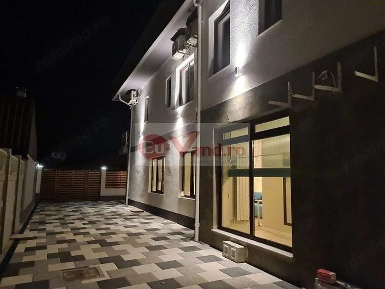 Casă cu 7 camere cu Teren 300 Mp în Faleză