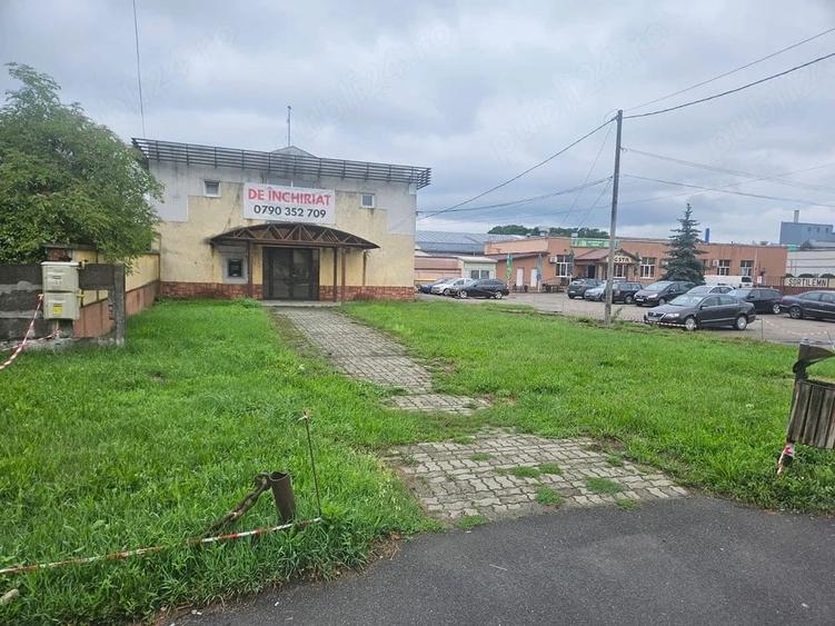 Cladire Spatiu Comercial! 400 mp utili + 756 mp teren! Zona excelenta! - 2
