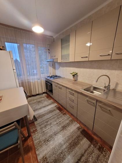 Apartament cu 2 camere decomandat, mobilat în Gorjului