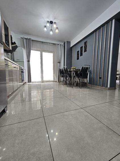 Apartament cu 3 camere decomandat, mobilat în Baciu