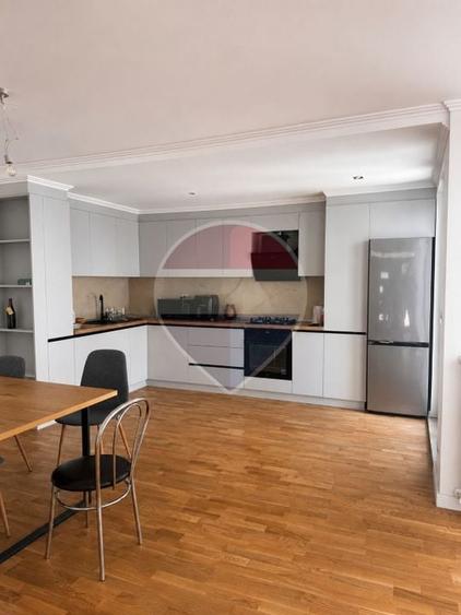Duplex cu 4 camere cu Teren 179 Mp în Tunari