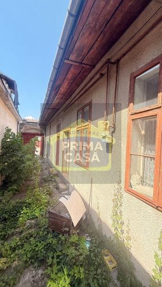 Casă cu 3 camere cu Teren 385 Mp în Orașul Vechi