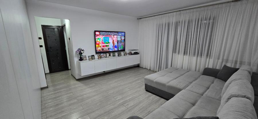 Apartament 2/3  camere centru, strada Toamnei,  - 3