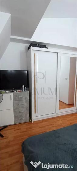 Apartament cu 4 camere decomandat în Aradului