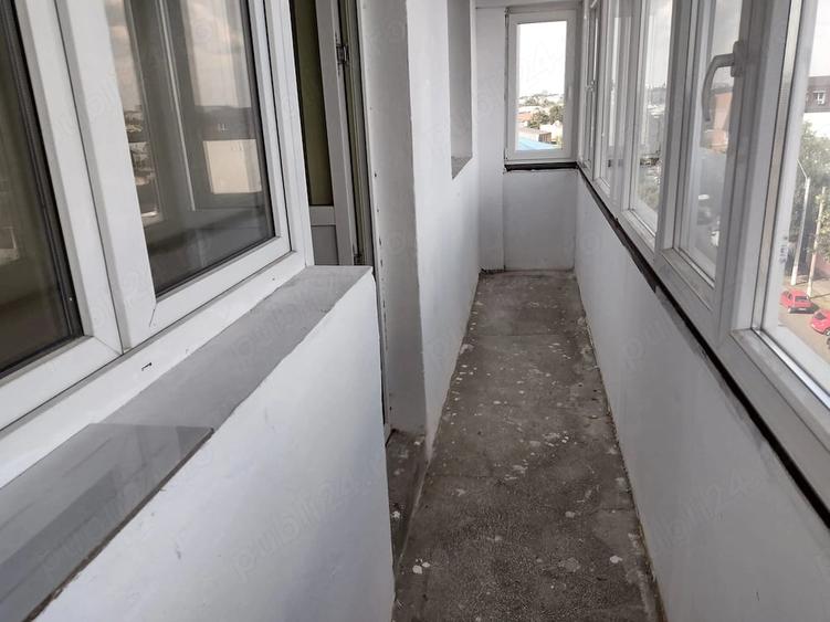 Apartament cu 3 camere decomandat în Ferentari