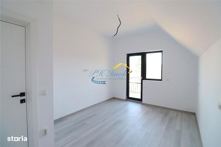 Casă cu 4 camere cu Teren 442 Mp în Brebu