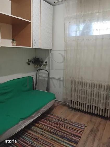 Garsonieră decomandată în Aradului