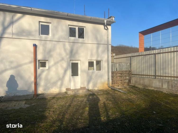 Spațiu comercial, de 220 mp, în Corunca