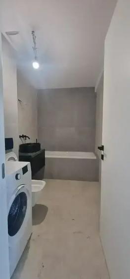Apartament cu 1 camere decomandat, mobilat în 13 Septembrie