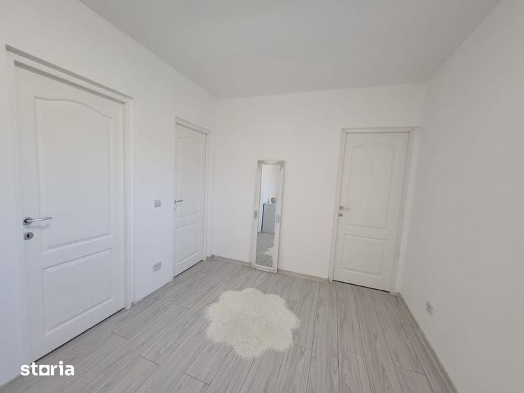 Casă cu 3 camere cu Teren 700 Mp în Groși