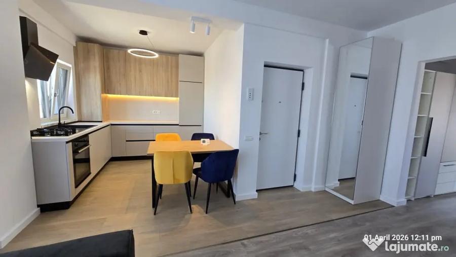 Apartament cu 2 camere decomandat în Kamsas
