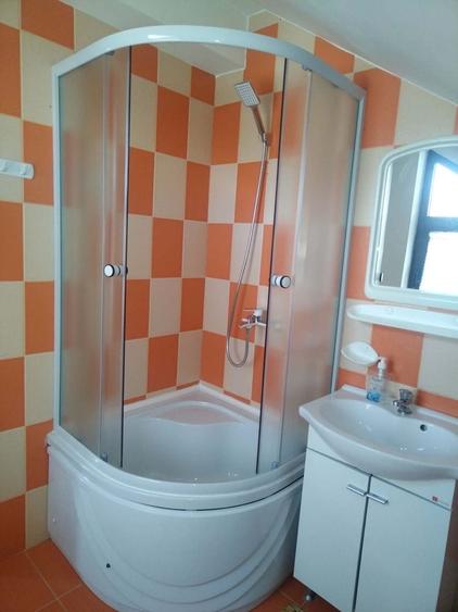 Casă cu 3 camere în Bucium