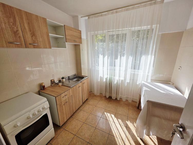 Apartament cu 2 camere decomandat în Copou