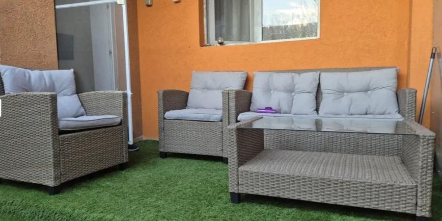 Apartament cu 2 camere semidecomandat, mobilat în Tătărași