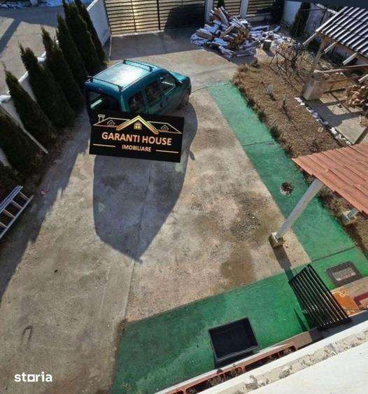 Casă cu 6 camere cu Teren 495 Mp în Recea