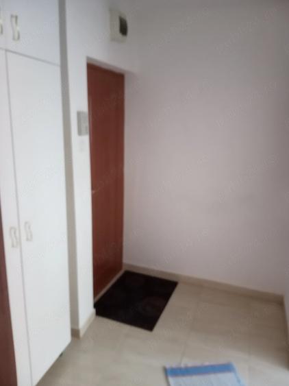 Apartament cu 2 camere semidecomandat în Podgoria