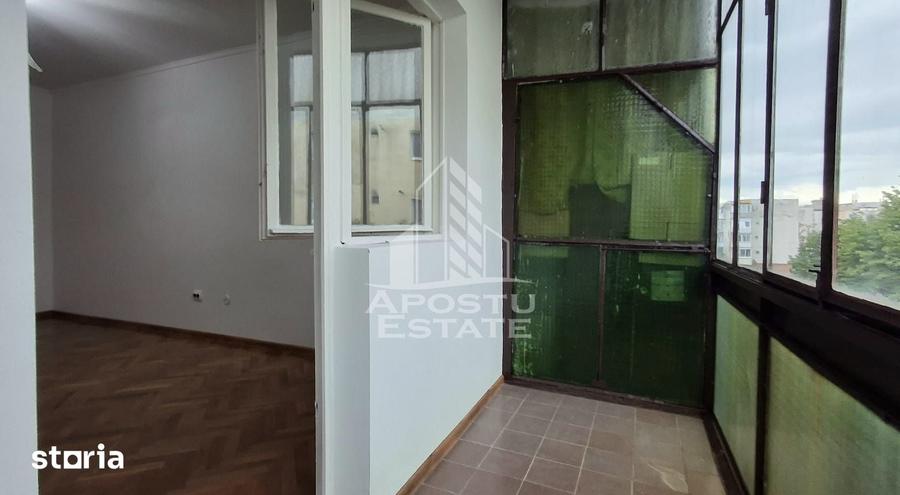 Garsonieră în Micălaca