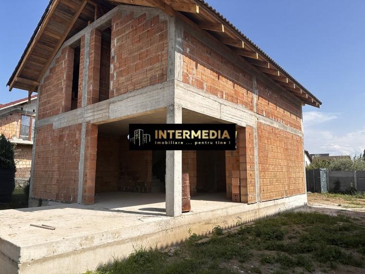 Casă individuală cu 4 camere cu Canalizare în Ampoi 3