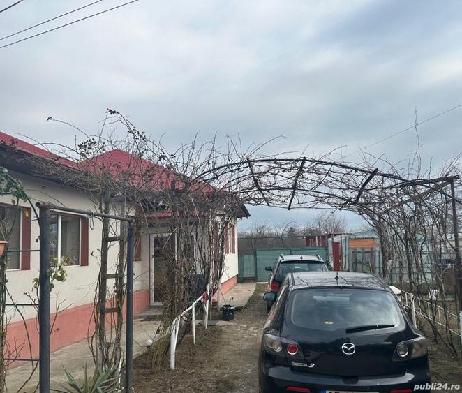 Apartament cu 3 camere decomandat în Letca Nouă