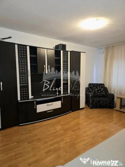 Apartament cu 2 camere decomandat în Capitol