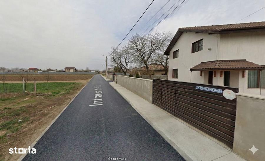 Teren de 592 mp, în Central