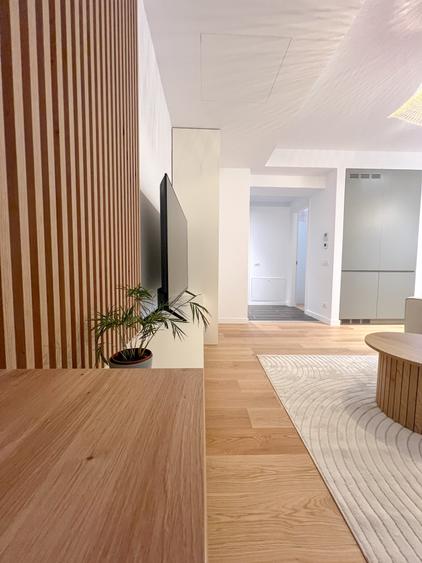 Apartament cu 2 camere semidecomandat, mobilat în P-ta Presei Libere