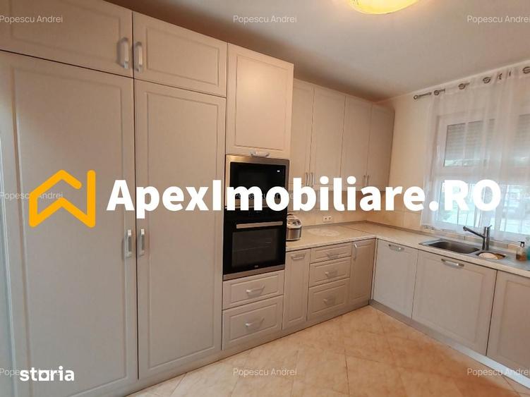 Casă cu 5 camere cu Teren 300 Mp în Corbeanca
