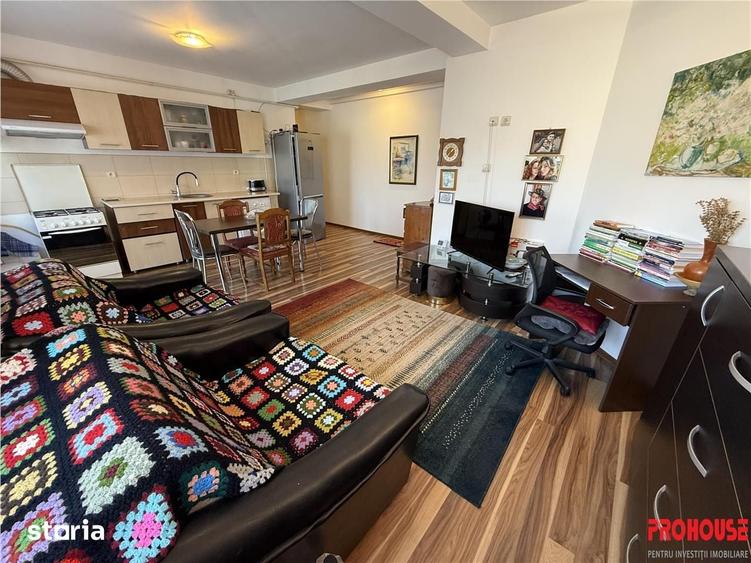 Apartament cu 2 camere decomandat în Gherăiești