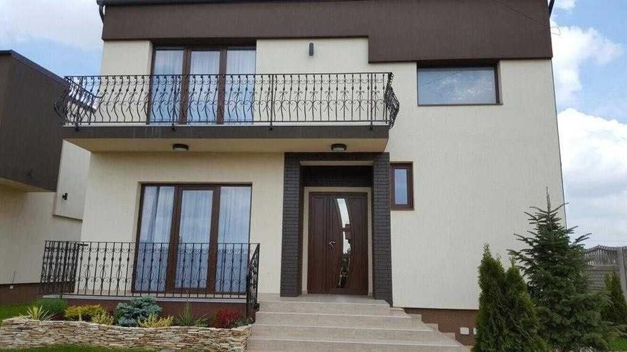 Casă cu 4 camere cu Teren 350 Mp în Chiajna